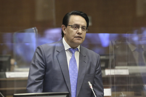 Los obispos ecuatorianos condenan el asesinato del candidato presidencial Los obispos ecuatorianos condenan el asesinato del candidato presidencial