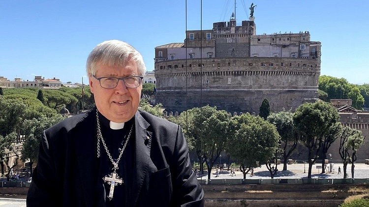 Los obispos europeos piden medidas contra el odio anticristiano