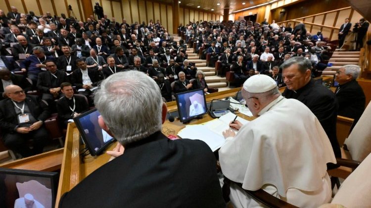 Mandato del Papa a los párrocos del mundo: 'Sean misioneros de la sinodalidad' Mandato del Papa a los párrocos del mundo: 'Sean misioneros de la sinodalidad'