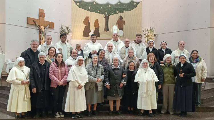 Mar del Plata: Miembros de la vida consagrada profundizaron en su rol y servicio Mar del Plata: Miembros de la vida consagrada profundizaron en su rol y servicio
