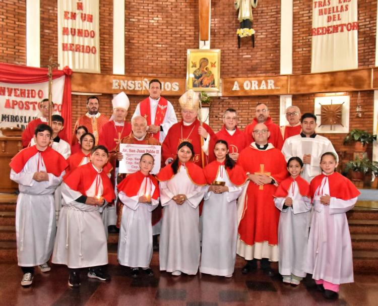 El nuncio apostólico visitó la diócesis de Oberá El nuncio apostólico visitó la diócesis de Oberá