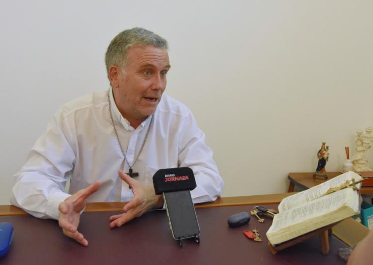 Mons. Álvarez: 'En la Argentina la manta es muy corta, no puede tapar todos los pies' Mons. Álvarez: 'En la Argentina la manta es muy corta, no puede tapar todos los pies'