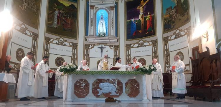 Mons. Azpiroz Costa recordó que Cristo edifica su Iglesia sobre la figura de Pedro Mons. Azpiroz Costa recordó que Cristo edifica su Iglesia sobre la figura de Pedro