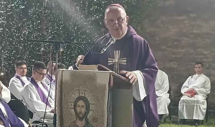 Mons. Baisi reflexionó sobre la humildad y el camino del Señor Mons. Baisi reflexionó sobre la humildad y el camino del Señor