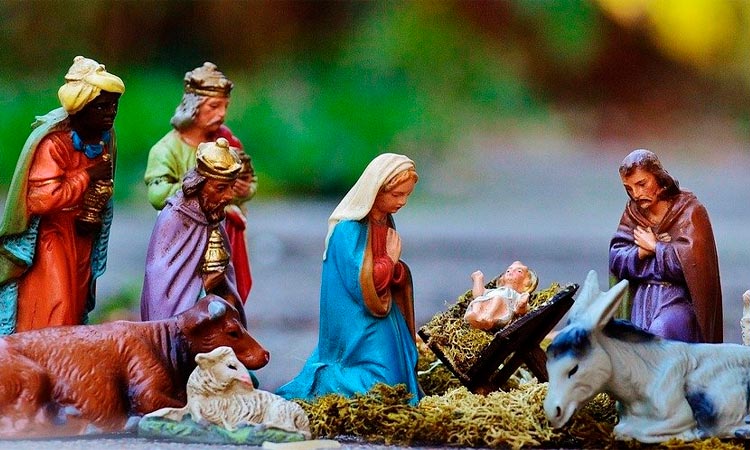 Mons. Barba invitó a vivir la Navidad 'viviendo y llevando la esperanza' Mons. Barba invitó a vivir la Navidad 'viviendo y llevando la esperanza'