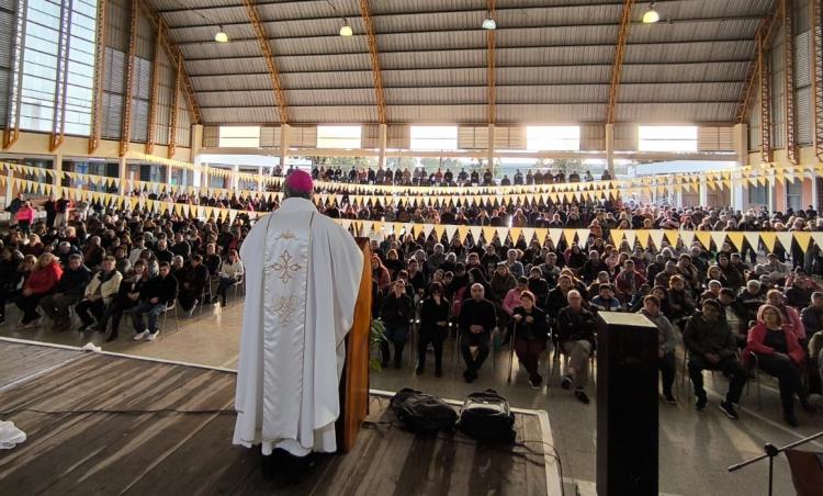Mons. Barbaro: 'Ser sensibles a las necesidades de los demás y estar atentos a Dios' Mons. Barbaro: 'Ser sensibles a las necesidades de los demás y estar atentos a Dios'