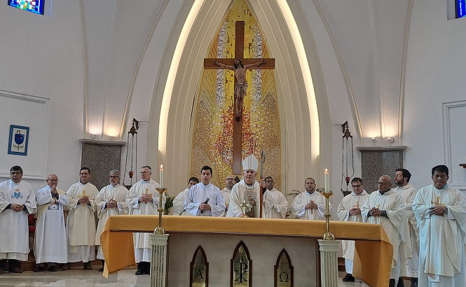 Mons. Bitar animó a vivir en fraternidad, paz y unidad