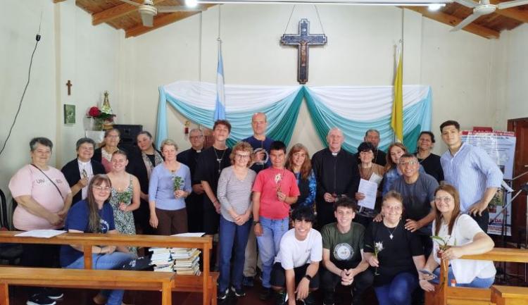 Mons. Bitar presidió una jornada de oración por la unidad y la paz en Oberá