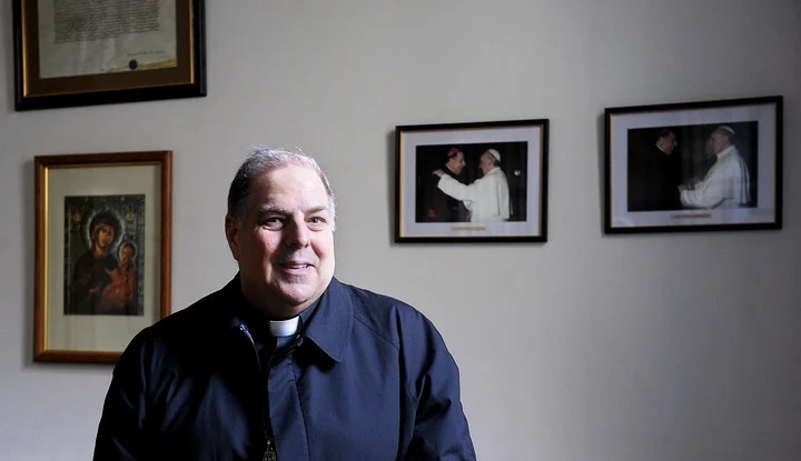 Mons. Bochatey: "Benedicto XVI vive profundamente en la riqueza de su doctrina" Mons. Bochatey: "Benedicto XVI vive profundamente en la riqueza de su doctrina"