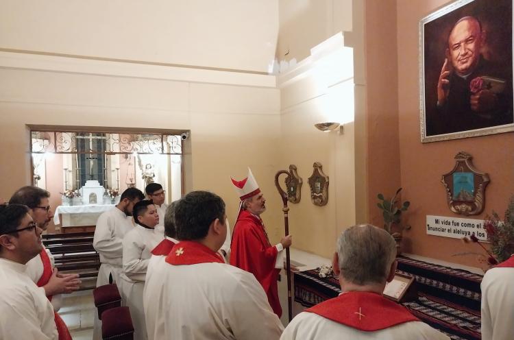 Mons. Braida animó a los riojanos a ir tras las huellas de Angelelli y compañeros mártires Mons. Braida animó a los riojanos a ir tras las huellas de Angelelli y compañeros mártires