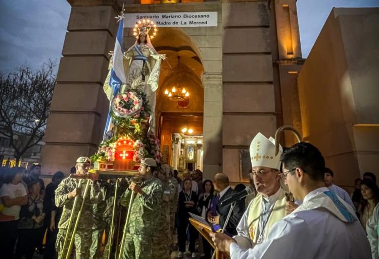 Mons. Braida lleva a la asamblea sinodal el testimonio de los mártires riojanos Mons. Braida lleva a la asamblea sinodal el testimonio de los mártires riojanos