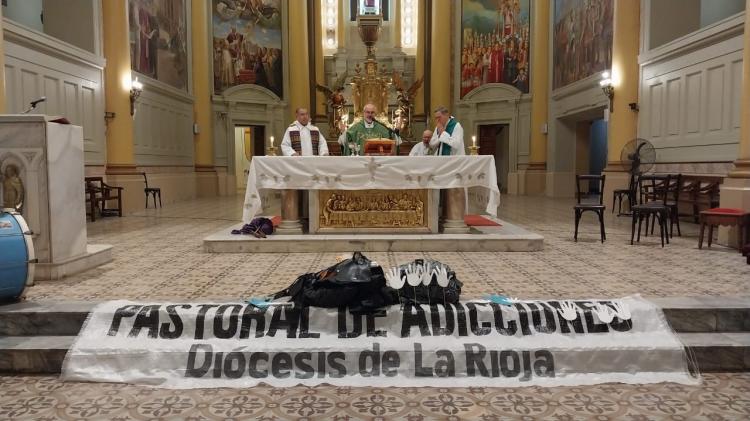 Mons. Braida pide apostar a redes solidarias para prevenir la adicción a las drogas Mons. Braida pide apostar a redes solidarias para prevenir la adicción a las drogas