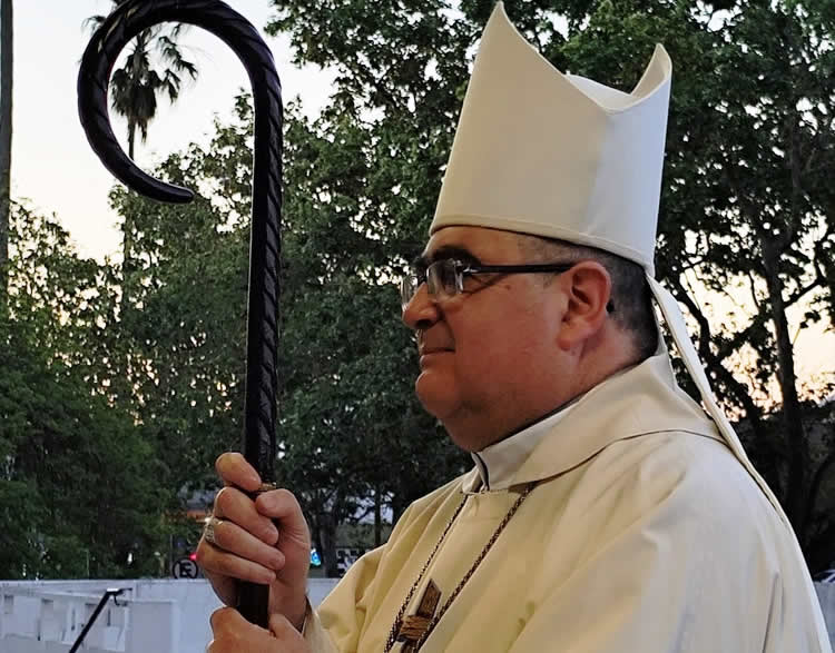Mons. Buenanueva celebró 35 años de sacerdocio