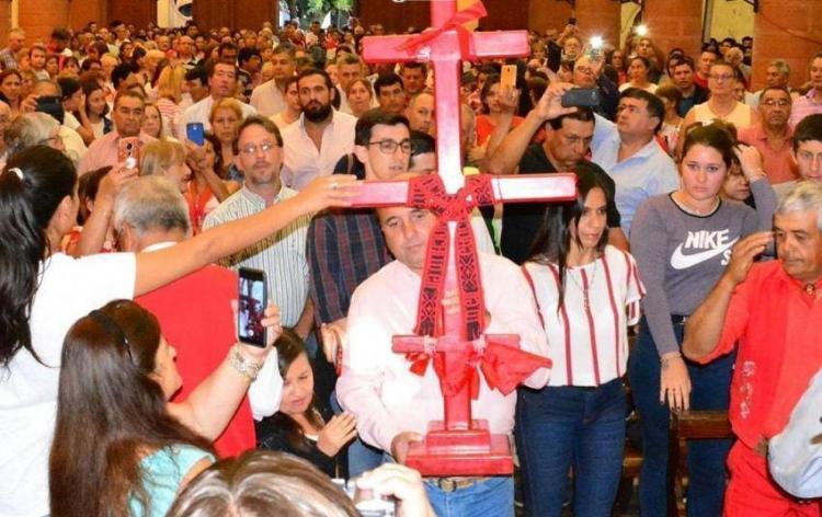 Mons. Canecín anima a prepararse para la celebración en torno a la Cruz Gil Mons. Canecín anima a prepararse para la celebración en torno a la Cruz Gil