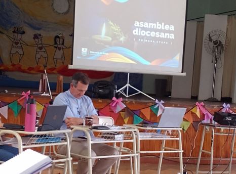 Mons. Canecín destacó la alegría que regala la fe en Jesucristo Mons. Canecín destacó la alegría que regala la fe en Jesucristo