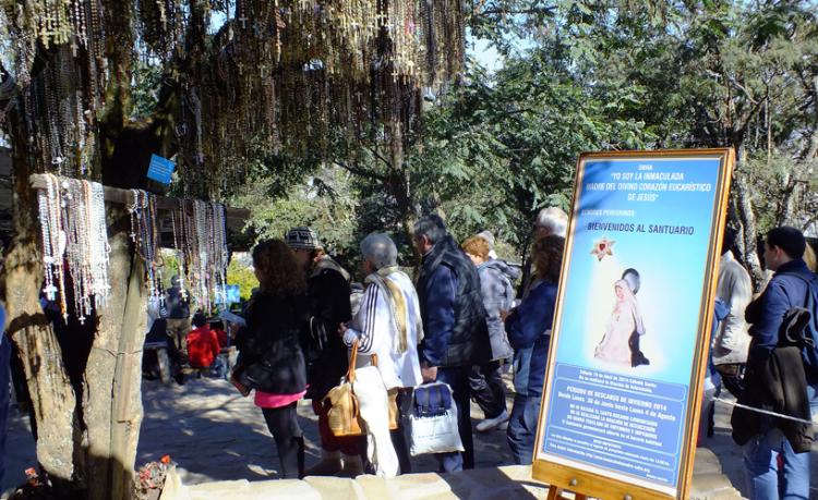 Mons. Cargnello puntualiza la atención pastoral de quienes acuden a la Virgen del Cerro Mons. Cargnello puntualiza la atención pastoral de quienes acuden a la Virgen del Cerro