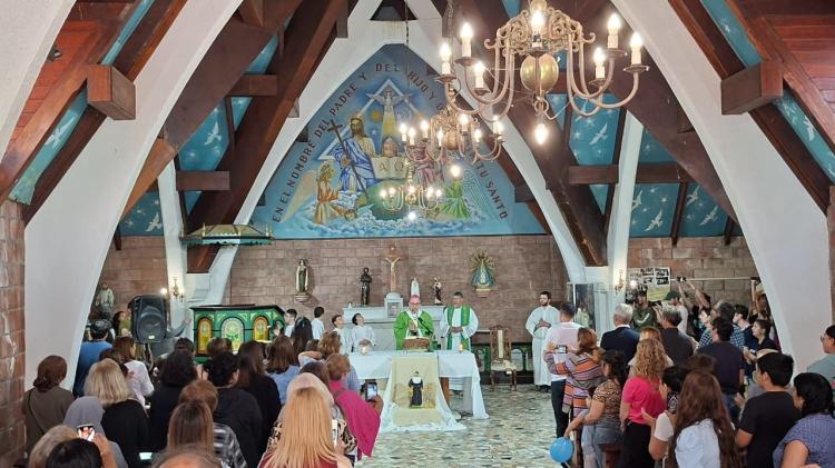 República de los Niños: Mons. Carrara entronizó una imagen de la beata Ludovica