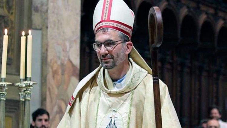 Mons. Carrara inicia su ministerio como arzobispo de La Plata Mons. Carrara inicia su ministerio como arzobispo de La Plata