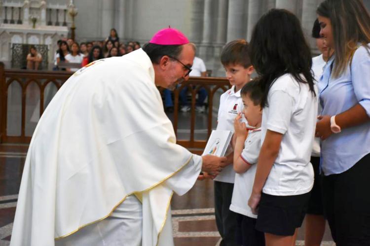 Mons. Carrara pidió 'educar siempre para el diálogo y la humanización' Mons. Carrara pidió 'educar siempre para el diálogo y la humanización'