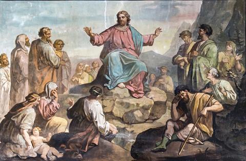 Mons. Castagna: 'El amor es el precepto máximo' Mons. Castagna: 'El amor es el precepto máximo'