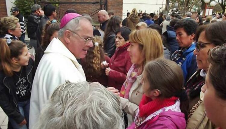 Mons. Collazuol: "Experimentar en familia la alegría que nos trae Jesús Resucitado" Mons. Collazuol: "Experimentar en familia la alegría que nos trae Jesús Resucitado"