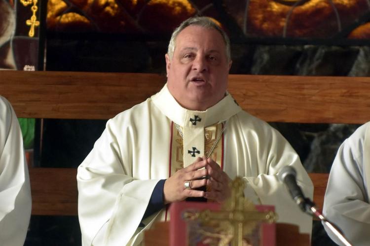 Mons. Colombo: "Amar en la perspectiva de Jesús, con un corazón grande, un corazón entero" Mons. Colombo: "Amar en la perspectiva de Jesús, con un corazón grande, un corazón entero"