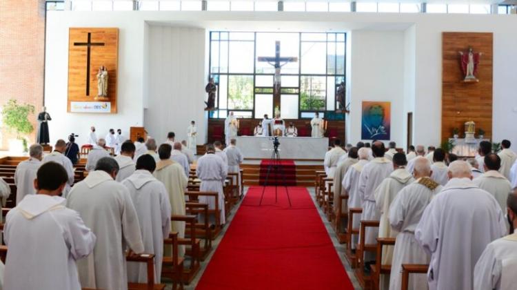 Mons. Colombo animó a rezar para que nunca falten sacerdotes