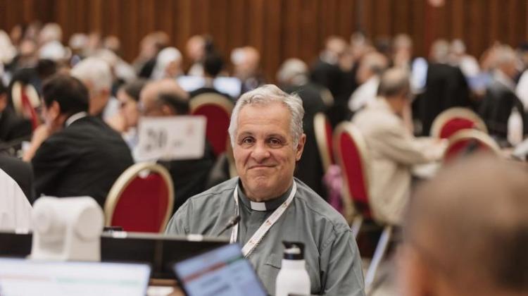 Mons. Colombo dio detalles de cómo va transcurriendo y se vive la asamblea sinodal Mons. Colombo dio detalles de cómo va transcurriendo y se vive la asamblea sinodal