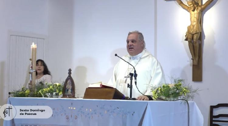 Mons. Colombo explica la enseñanza sobre la naturaleza sinodal de la Iglesia Mons. Colombo explica la enseñanza sobre la naturaleza sinodal de la Iglesia