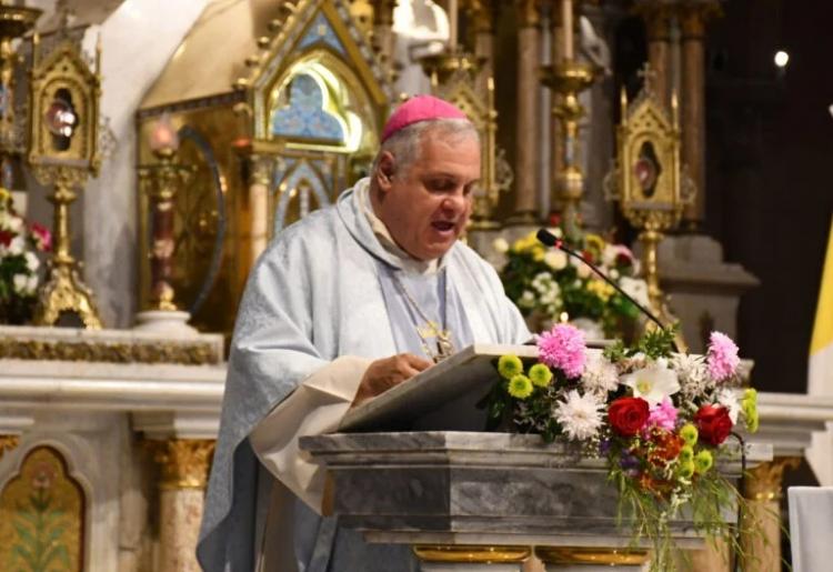 Mons. Colombo: 'Jesucristo vive entre nosotros y nos llama a compartirlo' Mons. Colombo: 'Jesucristo vive entre nosotros y nos llama a compartirlo'
