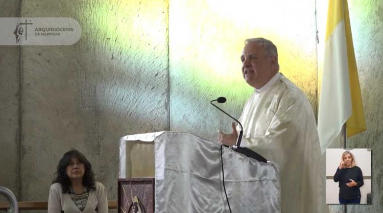 Mons. Colombo: 'No dejemos de amar y de hacer las obras que Jesús nos enseñó' Mons. Colombo: 'No dejemos de amar y de hacer las obras que Jesús nos enseñó'