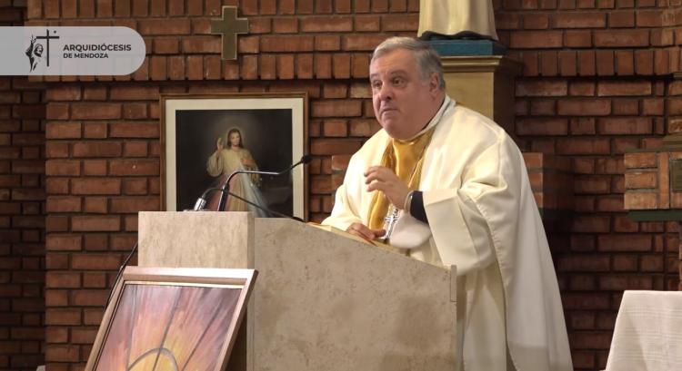 Mons. Colombo: "Que nuestras comunicaciones estén a la altura de la dignidad humana" Mons. Colombo: "Que nuestras comunicaciones estén a la altura de la dignidad humana"