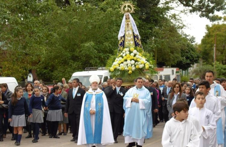 Mons. Conejero Gallego: 'Con María, al encuentro de Jesús' Mons. Conejero Gallego: 'Con María, al encuentro de Jesús'