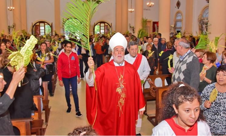 Mons. Conejero Gallego: El amor vence sobre el pecado y la muerte Mons. Conejero Gallego: El amor vence sobre el pecado y la muerte