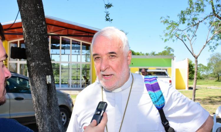 Mons. Conejero Gallego: "Sólo Él es nuestra paz" Mons. Conejero Gallego: "Sólo Él es nuestra paz"