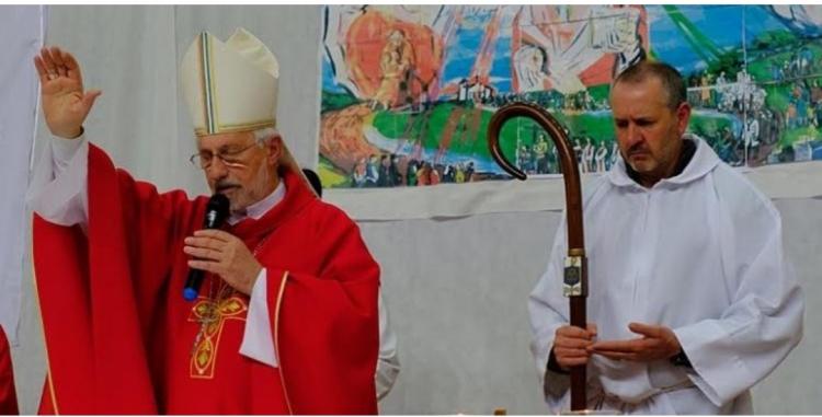 Mons. Croxatto: 'El Espíritu Santo nos hace romper los muros y las barreras' Mons. Croxatto: 'El Espíritu Santo nos hace romper los muros y las barreras'