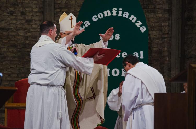 Mons. Croxatto ordenó un nuevo diácono permanente para Neuquén Mons. Croxatto ordenó un nuevo diácono permanente para Neuquén