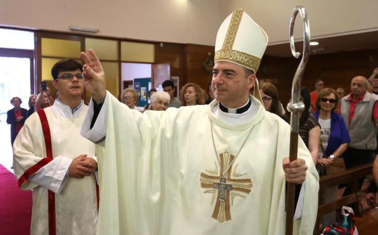 Mons. Darío Quintana se despide de la comunidad marplatense Mons. Darío Quintana se despide de la comunidad marplatense