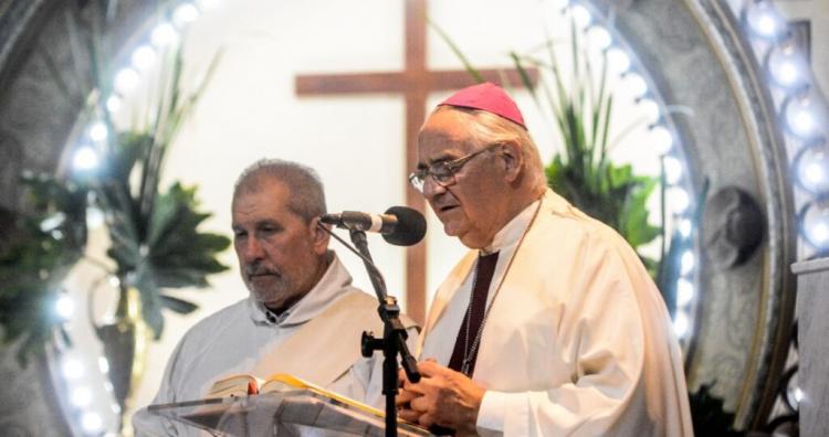 Mons. Fernández destacó los valores fundantes de la comunidad rafaelina Mons. Fernández destacó los valores fundantes de la comunidad rafaelina