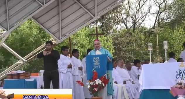 Mons. César Fernández: 'Que nuestra vida sea un anuncio gozoso del Evangelio' Mons. César Fernández: 'Que nuestra vida sea un anuncio gozoso del Evangelio'