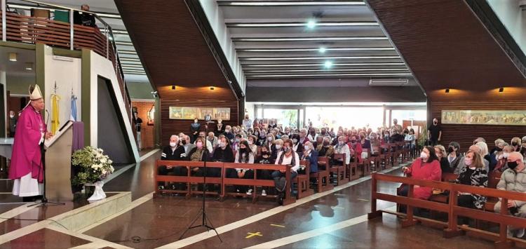 Mons. Frassia celebró sus 30 años de vida episcopal Mons. Frassia celebró sus 30 años de vida episcopal