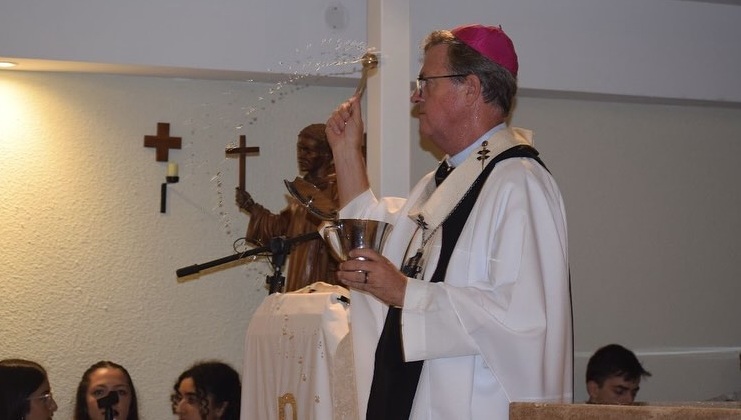 Mons. García Cuerva consagró el nuevo templo de San Martín de Porres