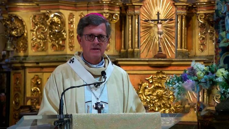Mons. García Cuerva: 'Dejemos volar la figura, la persona de Francisco' Mons. García Cuerva: 'Dejemos volar la figura, la persona de Francisco'