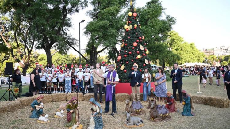 Mons. García Cuerva: 'El pesebre está en el corazón de la religiosidad de nuestro pueblo' Mons. García Cuerva: 'El pesebre está en el corazón de la religiosidad de nuestro pueblo'