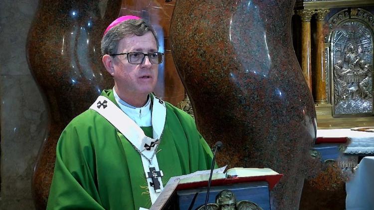 Mons. García Cuerva: 'La Eucaristía, el alimento que sacia el hambre más profunda' Mons. García Cuerva: 'La Eucaristía, el alimento que sacia el hambre más profunda'