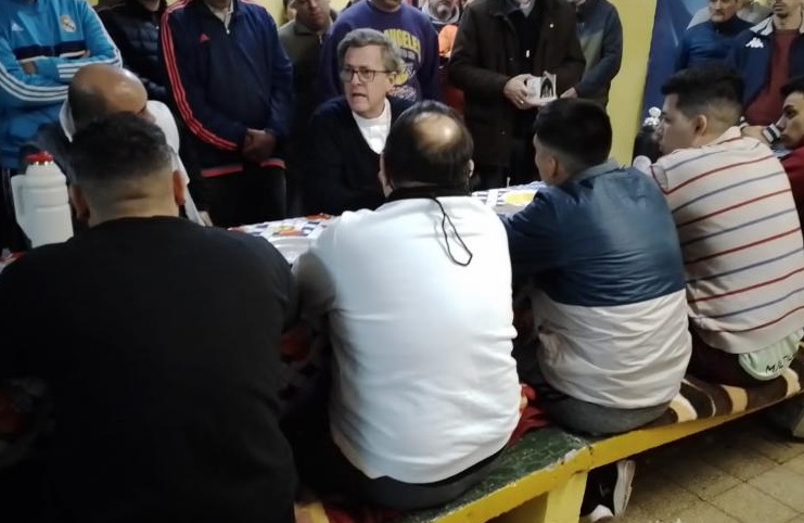 Mons. García Cuerva: 'La pastoral carcelaria se aprende caminando los pabellones'