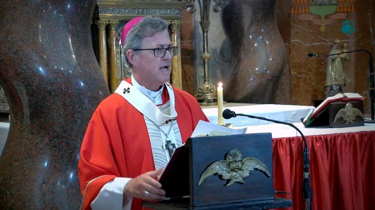 Mons. García Cuerva: 'Mirar la cruz de Cristo es fuerza para seguir'