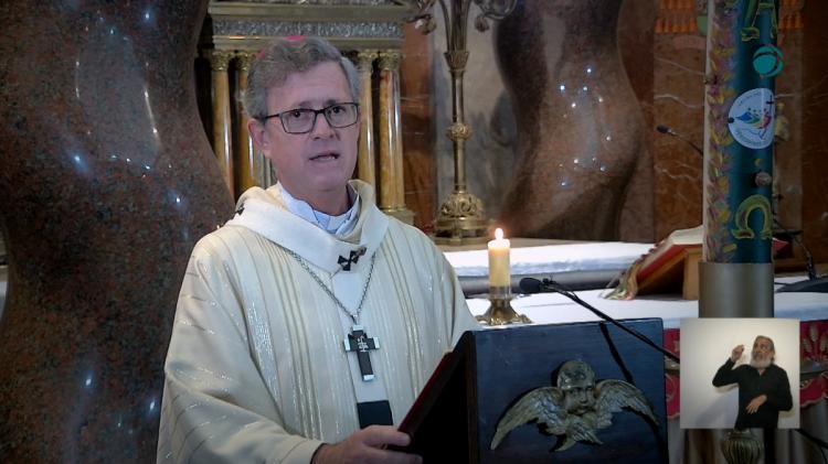 Mons. García Cuerva propone animarse a ser testigos del Resucitado