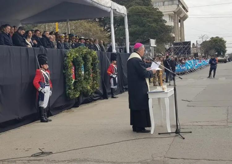 Mons. Jofré: 'La religión y su fuerza moral son el fundamento sólido para la vida política' Mons. Jofré: 'La religión y su fuerza moral son el fundamento sólido para la vida política'