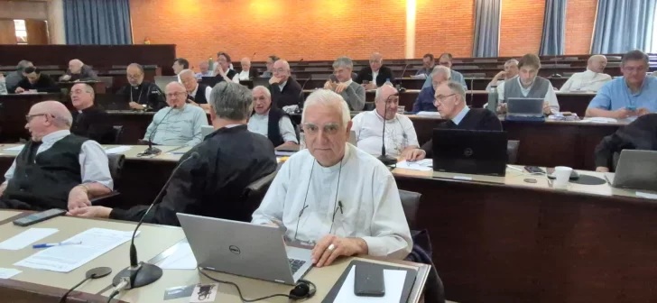 Mons. Lozano, a los periodistas: 'No pierdan la vocación de buscar la verdad' Mons. Lozano, a los periodistas: 'No pierdan la vocación de buscar la verdad'
